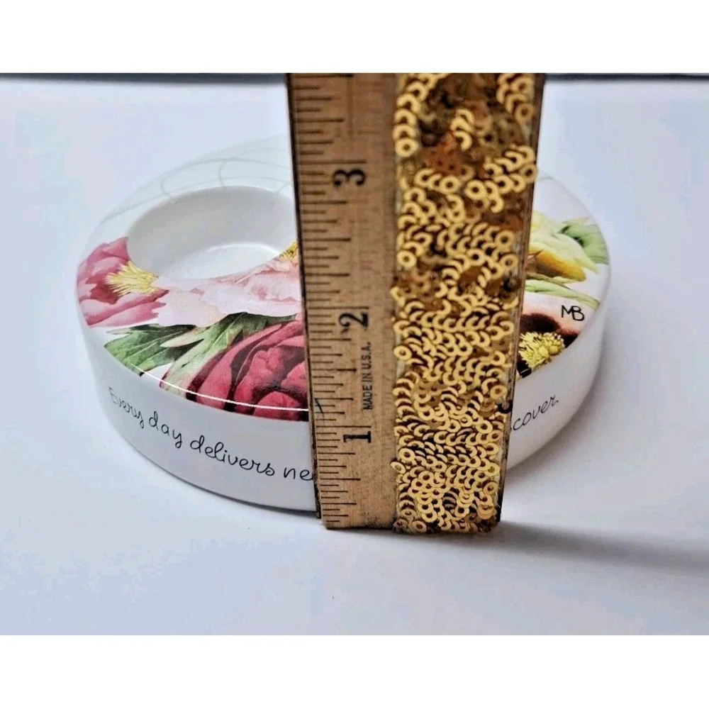 Marjolein Bastin Cottage Style Tealight Candle Holder/Villeroy & Boch Lot of 2